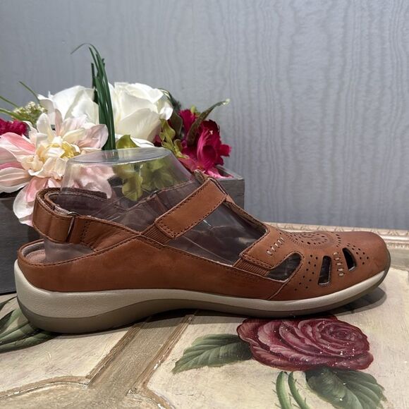 Earth Origins Kara Curie Closed Toe Leather Sandals Brown Women’s Sz 10 - Picture 3 of 13